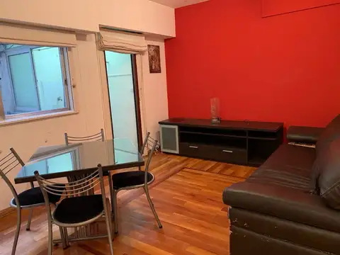 Venta departamento 2 ambientes con cochera