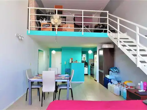 Manuela Pedraza 2500, Piso 1