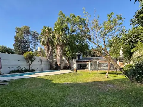 Casa en Venta en Ituzaingo, USD 245.000