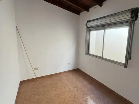 Departamento en Venta en Villa Luzuriaga, USD 55.000