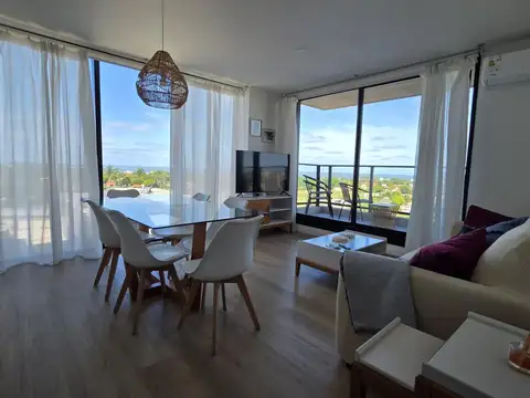 More Atlántico - Avda Roosevelt - Parada 22 , Piso 8