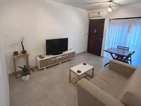 Departamento en Venta en La Lucila, USD 85.000