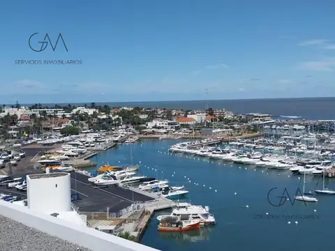 Departamento penthouse en venta en el puerto