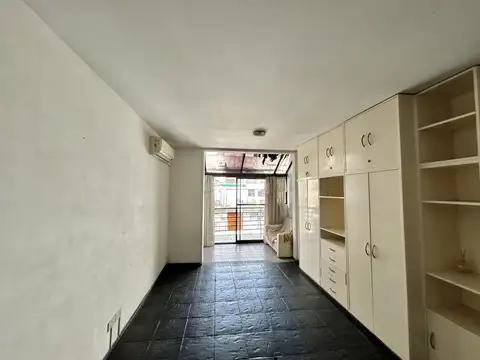 Oficina en Venta 28 años