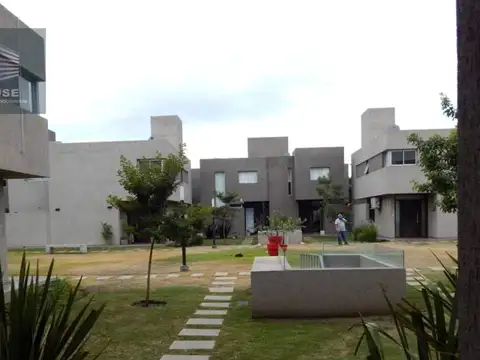 Casa en Venta en Villa Belgrano, USD 275.000