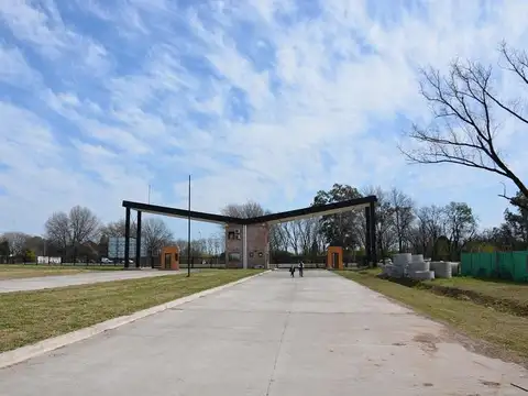 Alquiler Terreno de 2480M2 en Parque industrial Moreno - PIM2