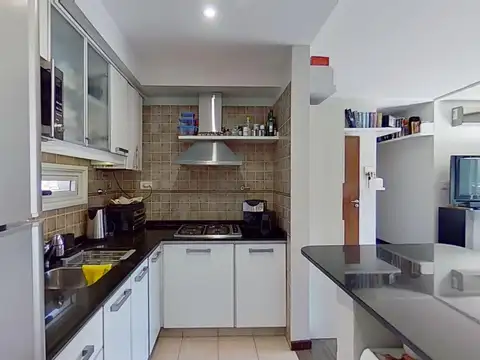 EDIFICIO EN BLOCK 6 UNIDADES SIN EXPENSAS