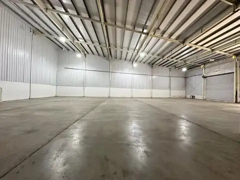 Nave en alquiler - Micro Parque Industrial Alvear