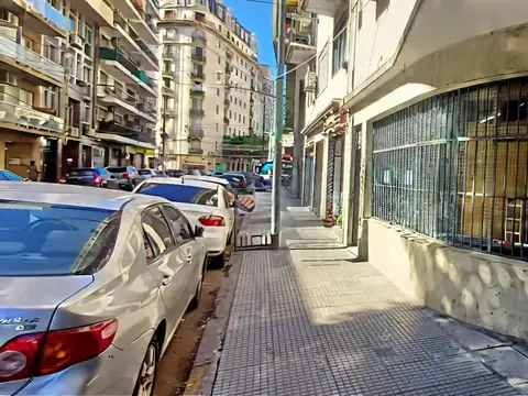 Larrea al 700 Balvanera CABA