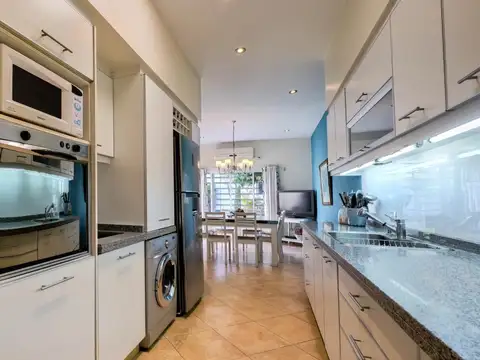 Casa en Venta en Haedo, USD 298.000