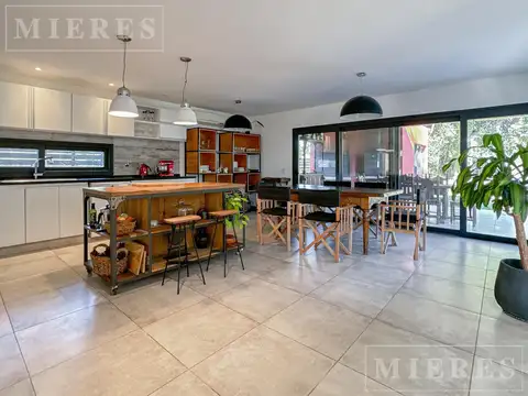 Casa en Venta en Ingeniero Maschwitz, USD 410.000