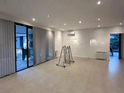 Casa en Venta al Oeste