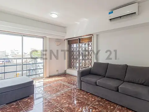 DEPTO 3 AMBIENTES EN AVELLANEDA CON BALCON FRENTE