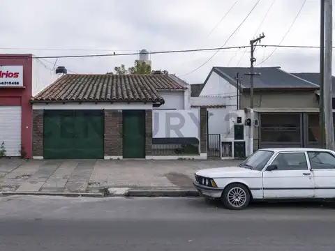 Casa en venta en La Plata tipo ph