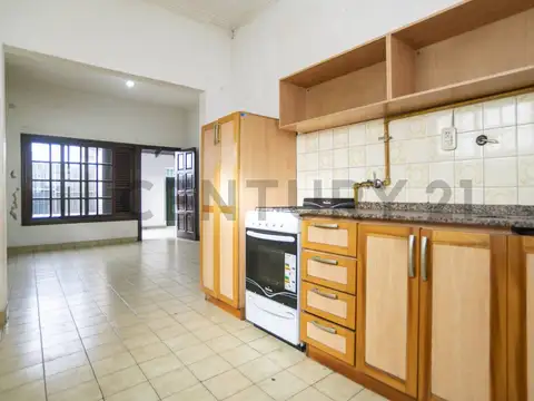 Casa en venta en La Plata tipo ph