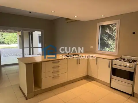 Casa en alquiler Saint Matthews  - Cuan Propiedades