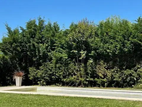 Casa en Alquiler de 4 dormitorios