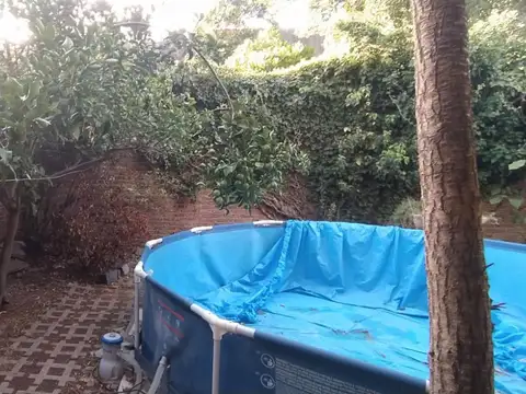 CASA , Amplia y exelente ubicacion en EL PALOMAR