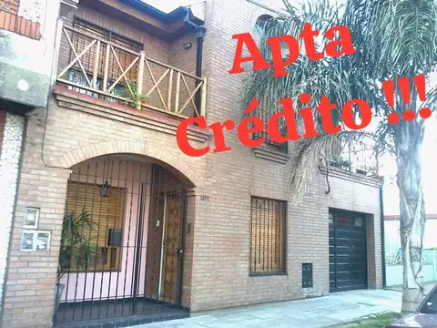 CASA , Amplia y exelente ubicacion en EL PALOMAR