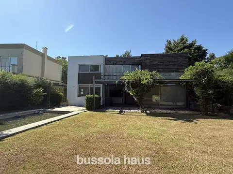 Casa 4 dormitorios al Golf en San Isidro Labrador Villanueva