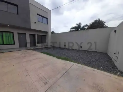 Casa en Alquiler en Ituzaingo, $ 800.000