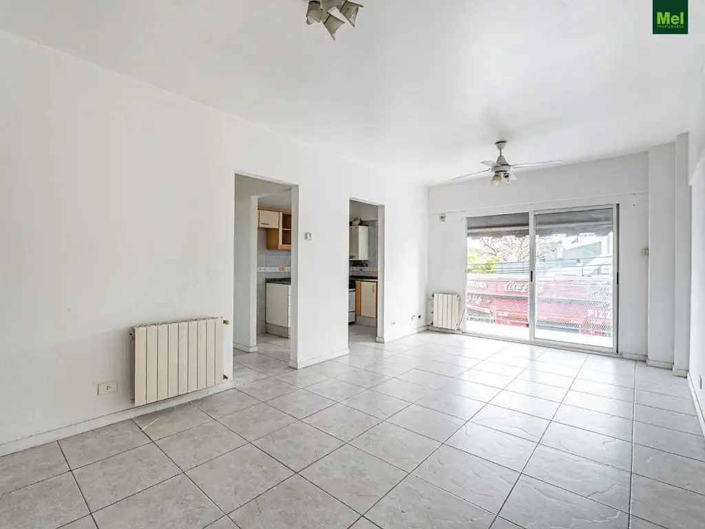 Avalos 1800, Piso 1