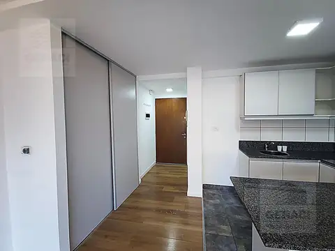 Excelente monoambientes con piscina y parrillas en Caballito