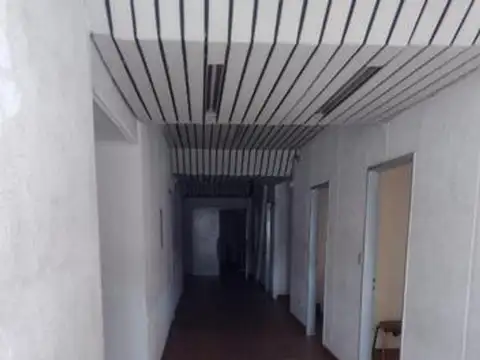 espectacular esquina sobre 202 y Richieri 400 m2