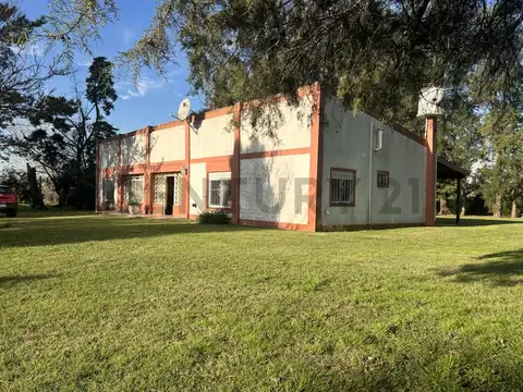 483 E/ 202 Y 208 , Piso 0