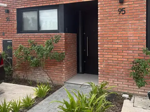 Casa en Alquiler al Noreste