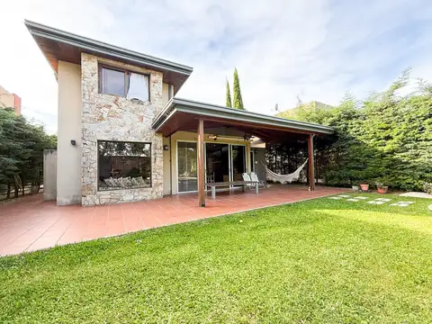 Casa  en Venta en Quilmes, G.B.A. Zona Sur, Argentina