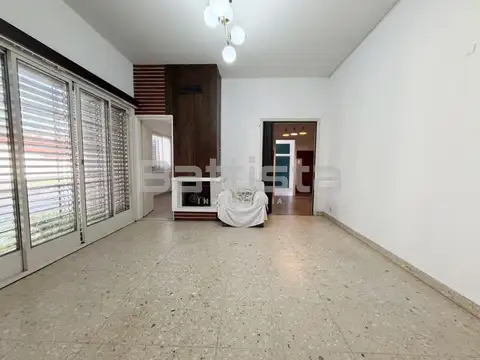 Casa en Venta en Haedo, USD 169.000
