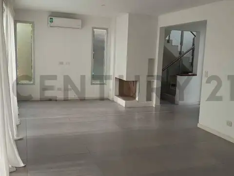 Casa en Alquiler A Estrenar