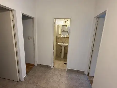Depto Tipo Casa en Venta con 1 cocheras