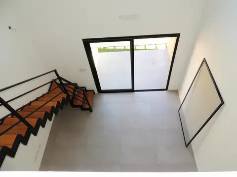 Depto Tipo Casa en Venta de 2 ambientes