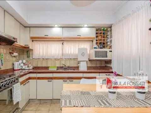 Depto Tipo Casa 4 ambientes con 2 baños