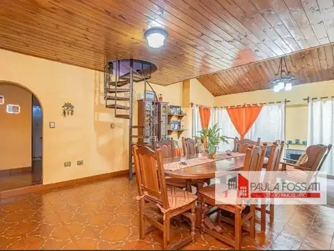 Depto Tipo Casa en Venta de 4 ambientes