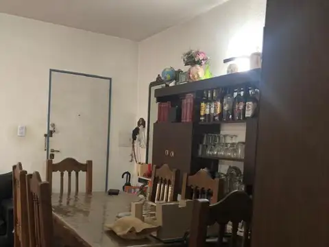 Gandhi 1400 , Piso 1