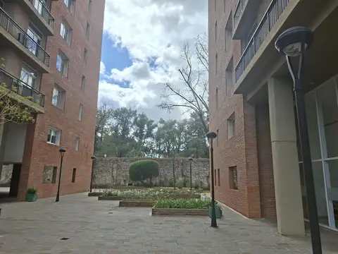 Avenida Centenario al 1900 Torres de Beccar Torre Rio PB