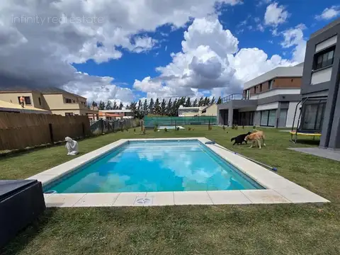 Casa en Alquiler en Canning, USD 1.800