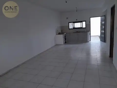 Casa en Alquiler en Melchor Romero, $ 400.000