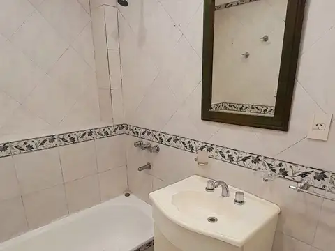 Depto Tipo Casa en Alquiler al Oeste