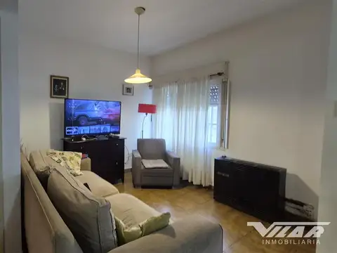 Depto Tipo Casa en Venta 50 años