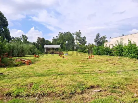 VENTA-LOTE 800 m2 con mejoras-Listo para Construir el Sueño de tu Casa Propia-Barrio PQUE SAKURA EXA