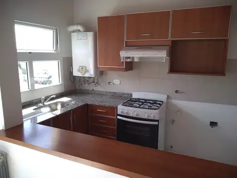 Departamento 3 ambientes con 2 baños