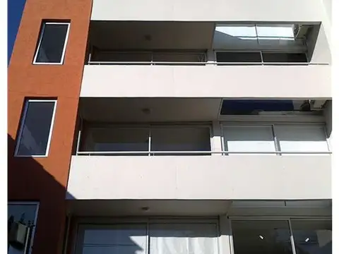 Avenida Presidente Perón 2500