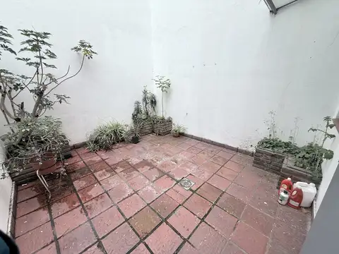 Depto Tipo Casa en Alquiler 25 años