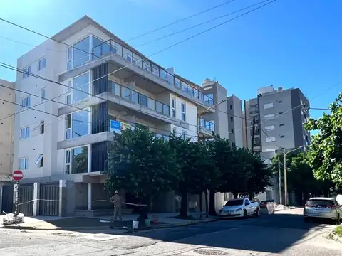 DEPARTAMENTO 2 AMB CON COCHERA - HAEDO