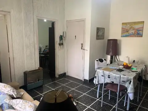 Depto Tipo Casa en Venta en Avellaneda, USD 79.000