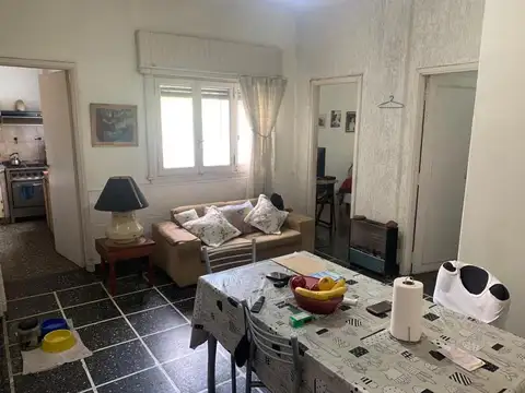 Suarez 163 , Piso 1